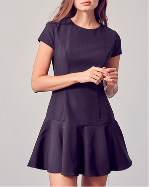 VESTIDO CASUAL CON VUELO - BLACK